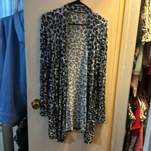 Medium leopard print long cardigan